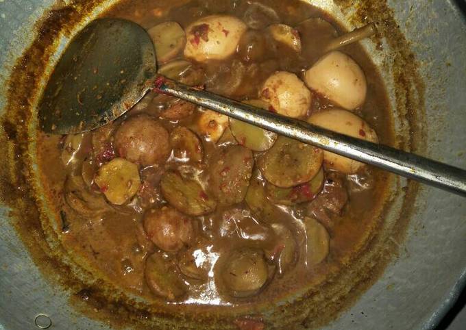 Bagaimana Membuat Semur Jengkol Bumbu Padang yang Sempurna