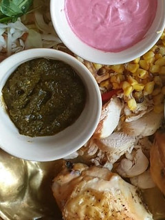 A picture of Green and red chilli paste.