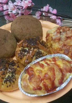 Foto resep Polo coffee bun,pizza and smoked chicken bun