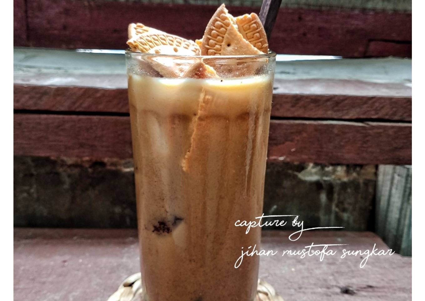 31. es kopi gula aren Marie