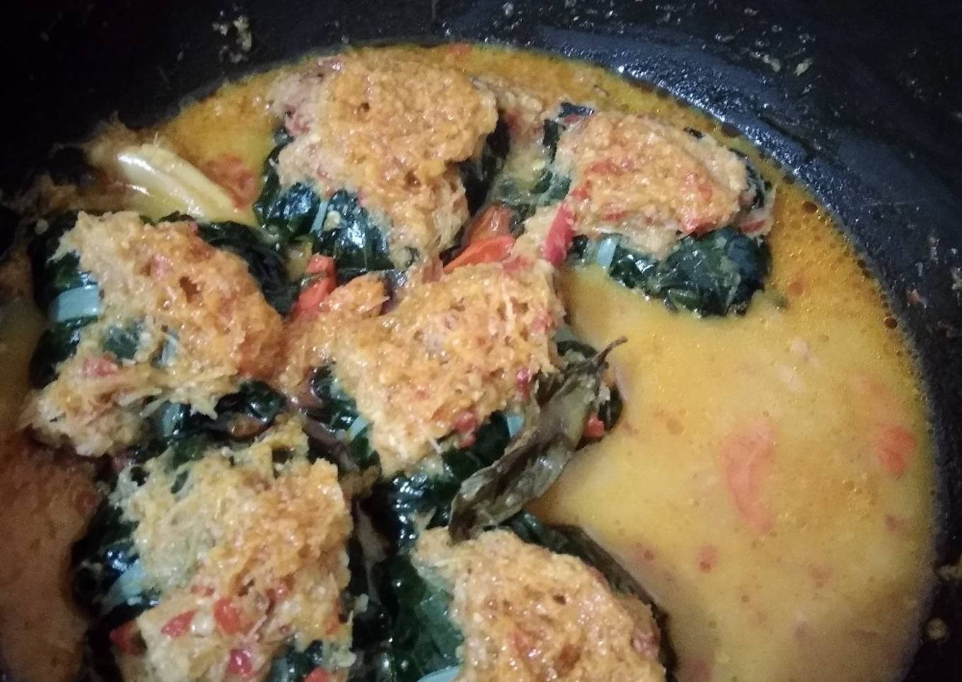 Buntil daun pepaya jepang