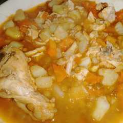Una foto de Guiso de Lentejas y Pollo