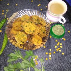 A picture of Methi leaves Chana Dal Vada.