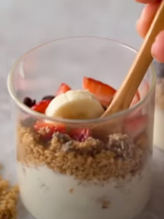 Una foto de Granola deliciosa de avena sin gluten😍