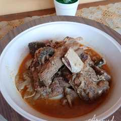 A picture of Gulai Sapi Sat Set Khas Padang.