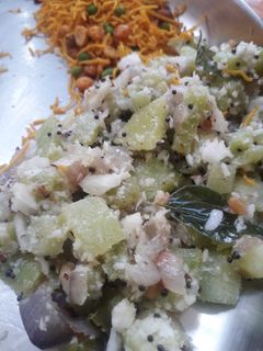 பீர்க்கங்காய் பொரியல் (Peerkankaai poriyal recipe in tamil) செய்முறை முக்கிய புகைப்படம்