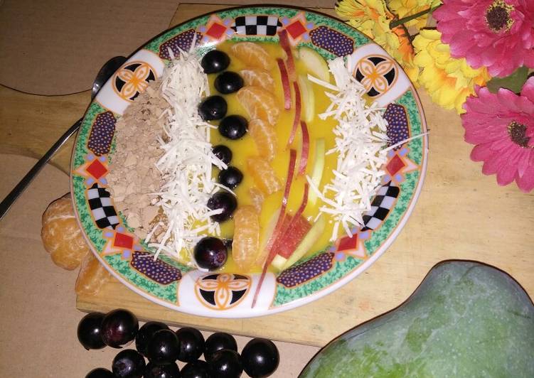Resep Mango Smoothies Bowl with Oats and Cheese, Lezat Sekali