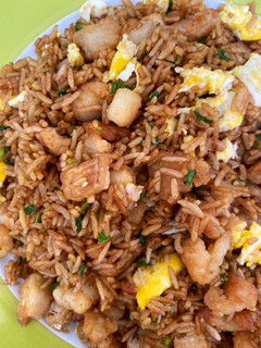 Una foto de Arroz chaufa de pescado