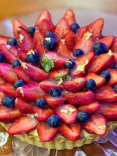 A picture of Japanese Strawberry Tart.