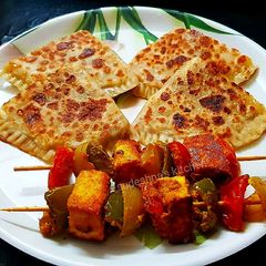 A picture of Mexican Cheesy Parathas.
