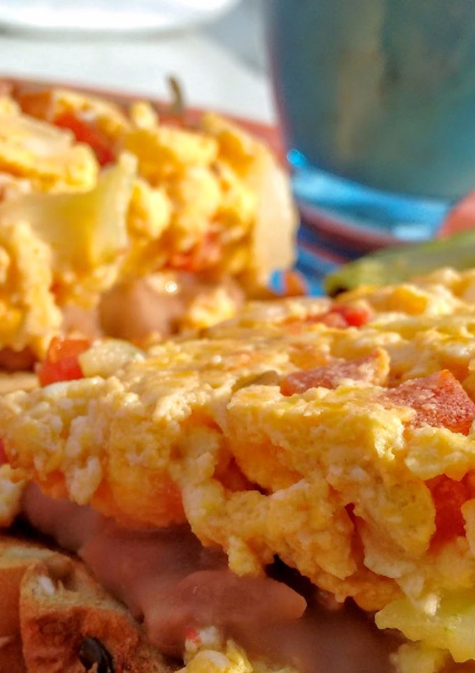 Una foto de [Desayuno] Pan tostado a la mexicana