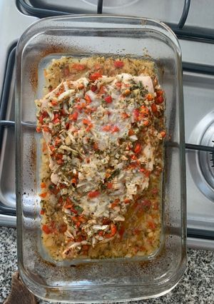 Una foto de Pescado en colchón de vegetales