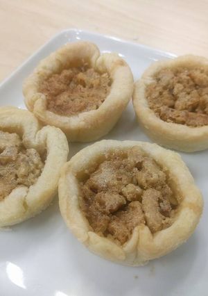 A picture of Canadian Butter Tarts 🇨🇦 (Canada's favourite Dessert!).