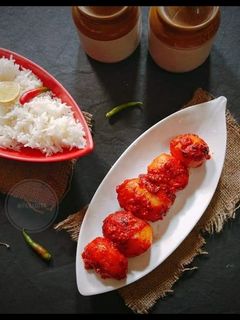 মাখোমাখো আলুর দম(aloor dum recipe in Bengali) রেসিপির প্রধান ছবি
