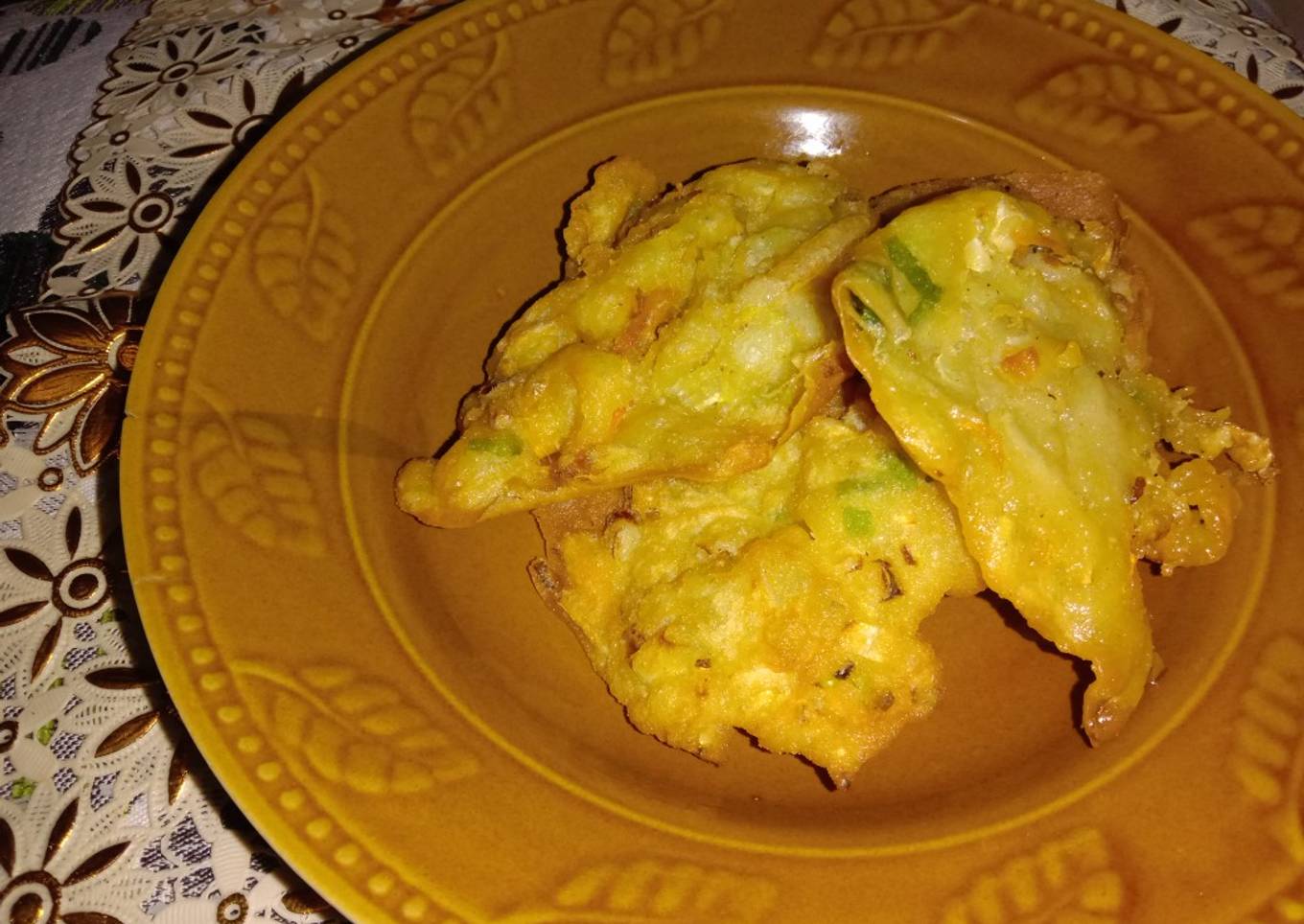 Bakwan goreng empuk dan renyah