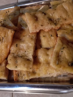 Una foto de Focaccia de orégano y ajo
