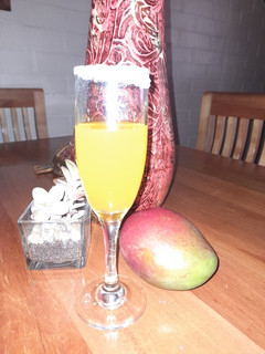 Una foto de Mango Sour
