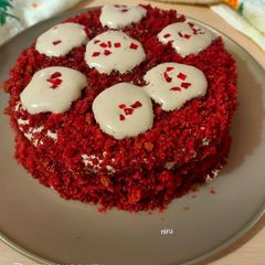 A picture of Dalgona Coffee Red Velvet Cake.