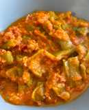 Judías verdes con tomate y jamón