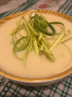 Una foto de 317. Vichyssoise (principal sopa)