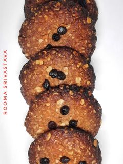 ओट्स कोकोनट मिल्क कुकीज (oats coconut milk cookies recipe in Hindi) रेसिपी मुख्य फोटो