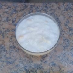 A picture of Greengage flavoured yoghurt.