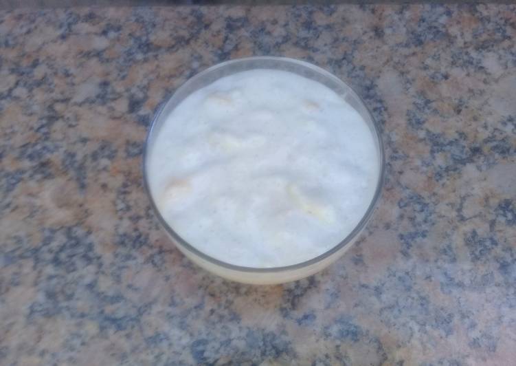 Greengage flavoured yoghurt