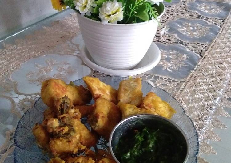 Bahan mengolah 🍗Ayam goreng tepung plus sambel ijo, Enak