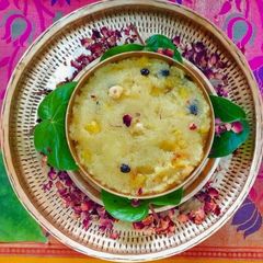 A picture of Pineapple Kesari (Halwa).
