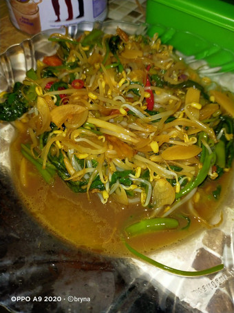 Resep Tumis kangkung kecambah pedas, Bikin Ngiler