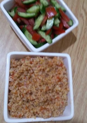 صورة لوصفة برغل مع البندورة