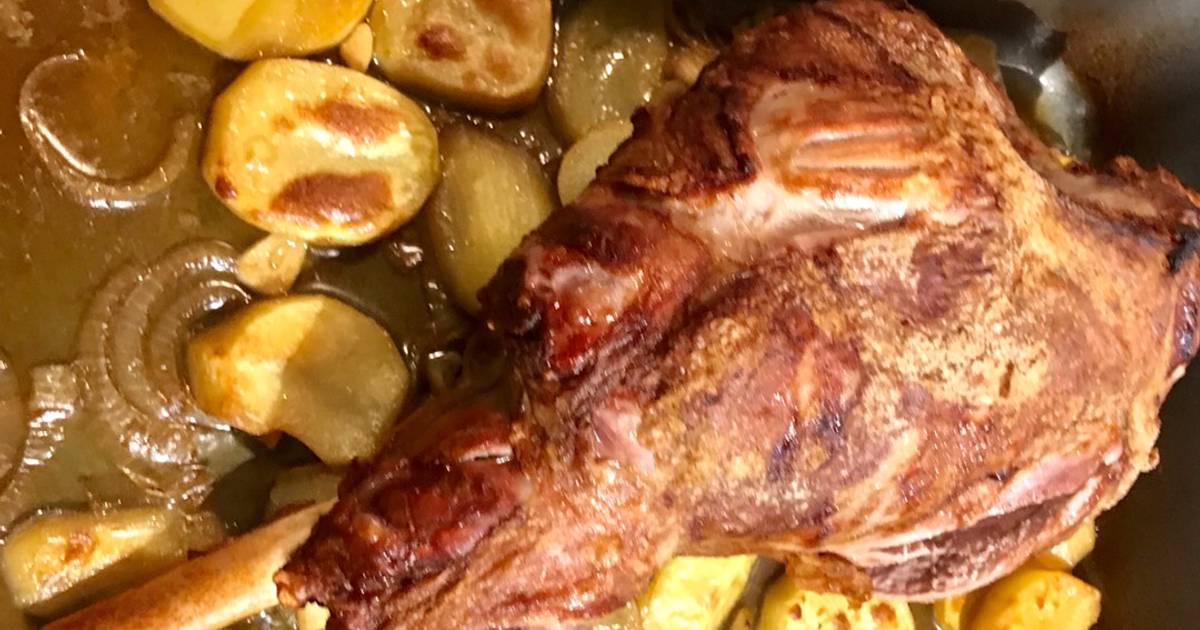 Cordero al Horno y Papas 🥔 Receta de Roberto Miranda- Cookpad