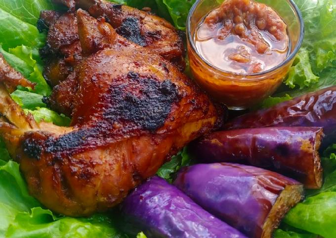 Bagaimana Membuat Ayam Bakar Ungkep Kecap Anti Gagal