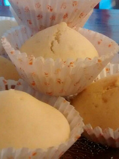 Una foto de Muffins de limón 🍋