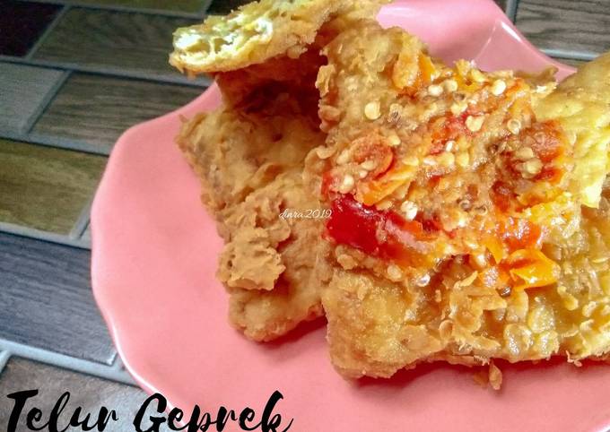 Resep Telur Geprek Crispy yang Bikin Ngiler