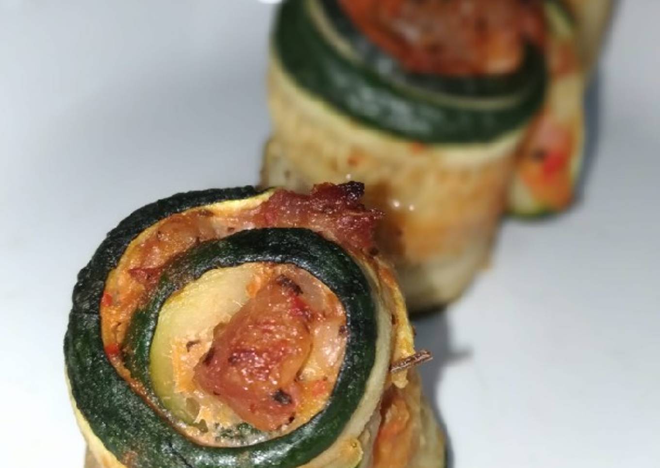 Zucchini Roll Daging Saus Spaghetti