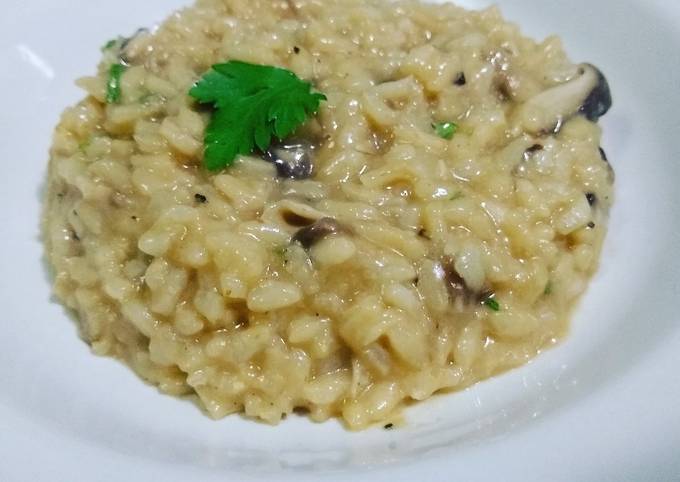 Receita: aprenda a fazer risoto de shitake e shimeji