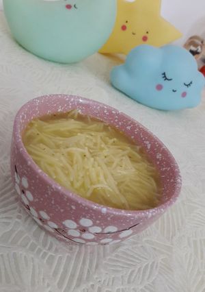 صورة لوصفة شوربة شعيرية بمرق الدجاج