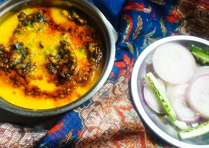 How to Make Super Quick Homemade Palak pakoda kadhi