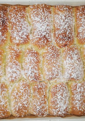 Túrós, szilvalekváros bukták recept fotója