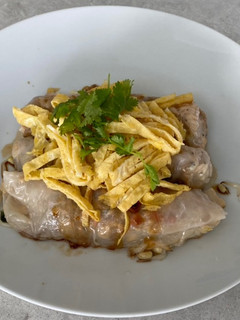 A picture of Steamed Rice Noodle Roll.