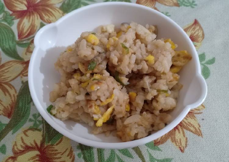 Nasi goreng telur simpel MPASI 10 - 12 Bulan