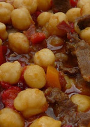 Foto principal de Garbanzos al Ragout de Toro