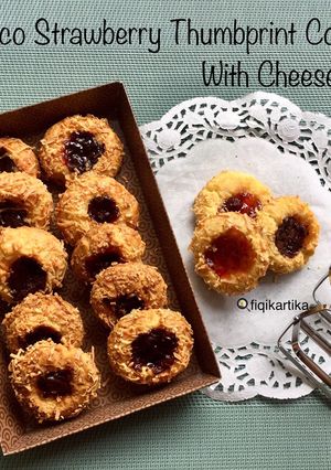 Foto resep Choco Strawberry Thumbprint Cookies With Cheese