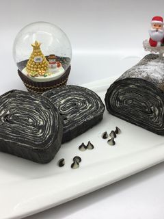 黑可可優格千層蛋糕卷～聖誕節派對點心 的食譜成品照片