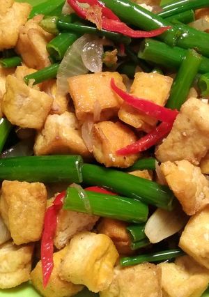 Foto resep Tumis tahu bunga bawang simple
