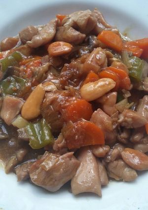 Foto principal de Pollo con almendras estilo chino
