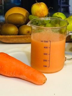 波蜜果菜汁綠拿鐵 的食譜成品照片