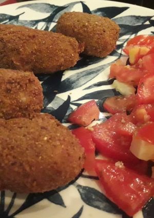 Una foto de Croquetas de jamón y queso