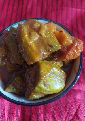 পটলের ডালনা (potoler dalna recipe in Bengali) রেসিপির প্রধান ছবি